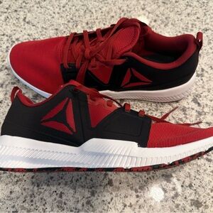 Men’s Reebok Shoes Size 10 New